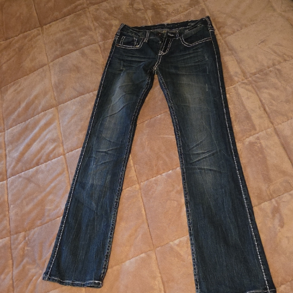 Cowgirl Tuff Edgy Blue Jeans 28 X 37